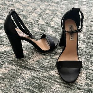 Great condition black leather 3.5 inch heels